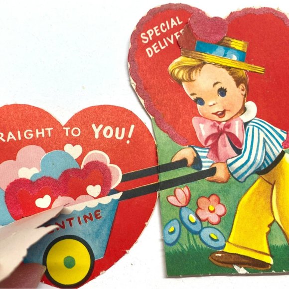 Vintage 1940s Valentine Greeting Card Special Delivery Hearts 5.5 Inch Tall - Picture 4 of 5